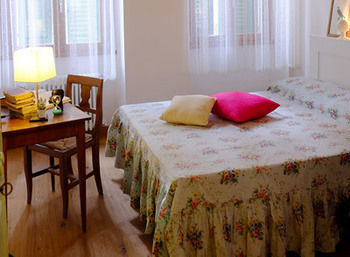 Piazza Erbe Suites Verona Eksteriør billede