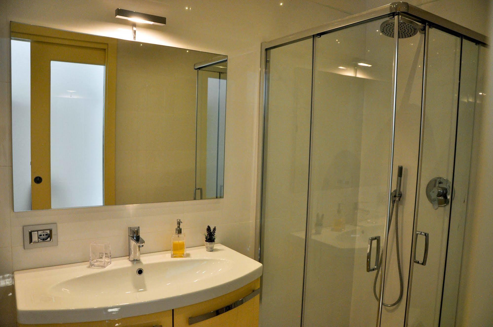 Piazza Erbe Suites Verona Eksteriør billede